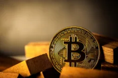 Colombian President Gustavo Petro Becomes Bitcoin Holder After Gift from Blockstream CEO